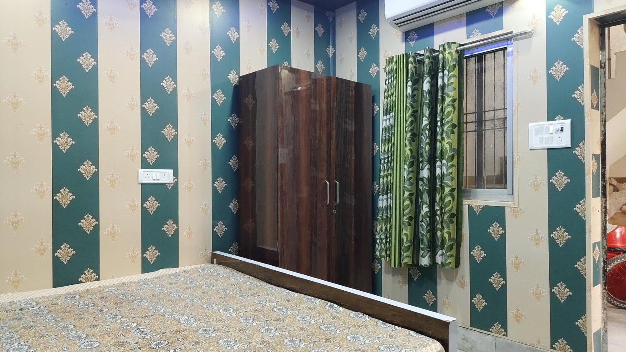 Hotel Raju Homestay Ayodhya 150 Meters From Shree Ram Janmbhoomi Temple 200 Meters From Ayodhya Dham Railway Station Εξωτερικό φωτογραφία